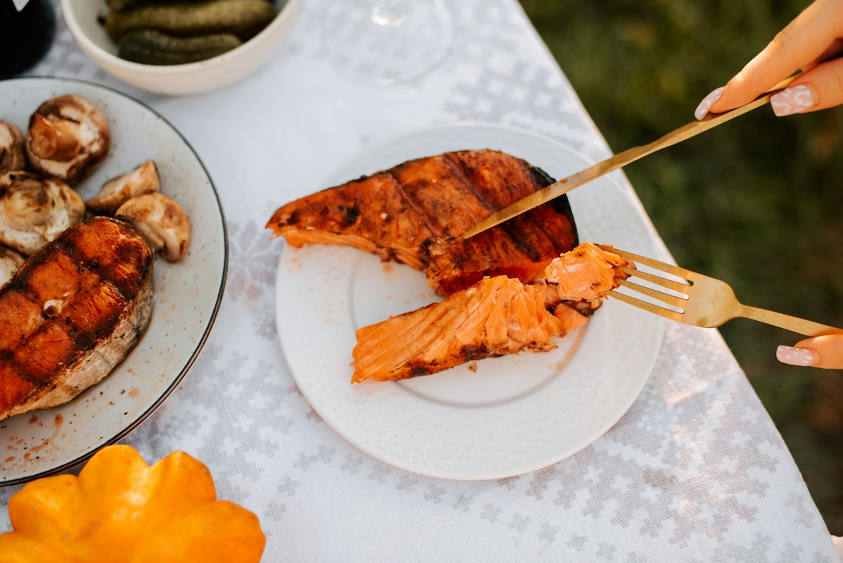 Nutrient-rich foods for healthy skin and nails